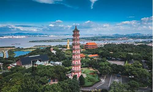 莲花山风景区景点介绍_莲花山风景区景点介绍图片