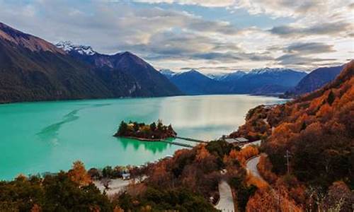 湖心岛旅游风景区西藏怎么样_湖心岛旅游风景区西藏怎么样啊