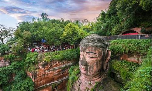 成都乐山大佛峨眉山一日游攻略_峨眉山乐山大佛一日游最佳攻略